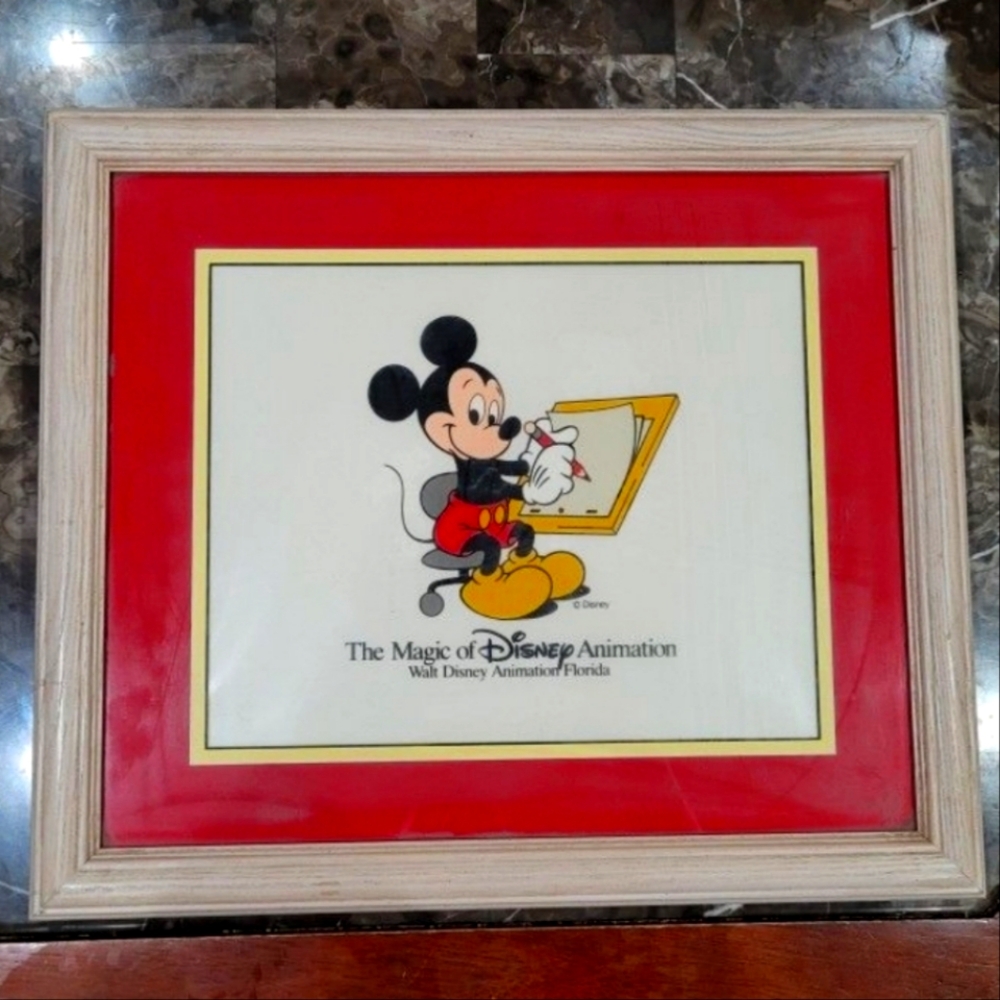 Disney Animation Mickey Mouse Frame - Red and White